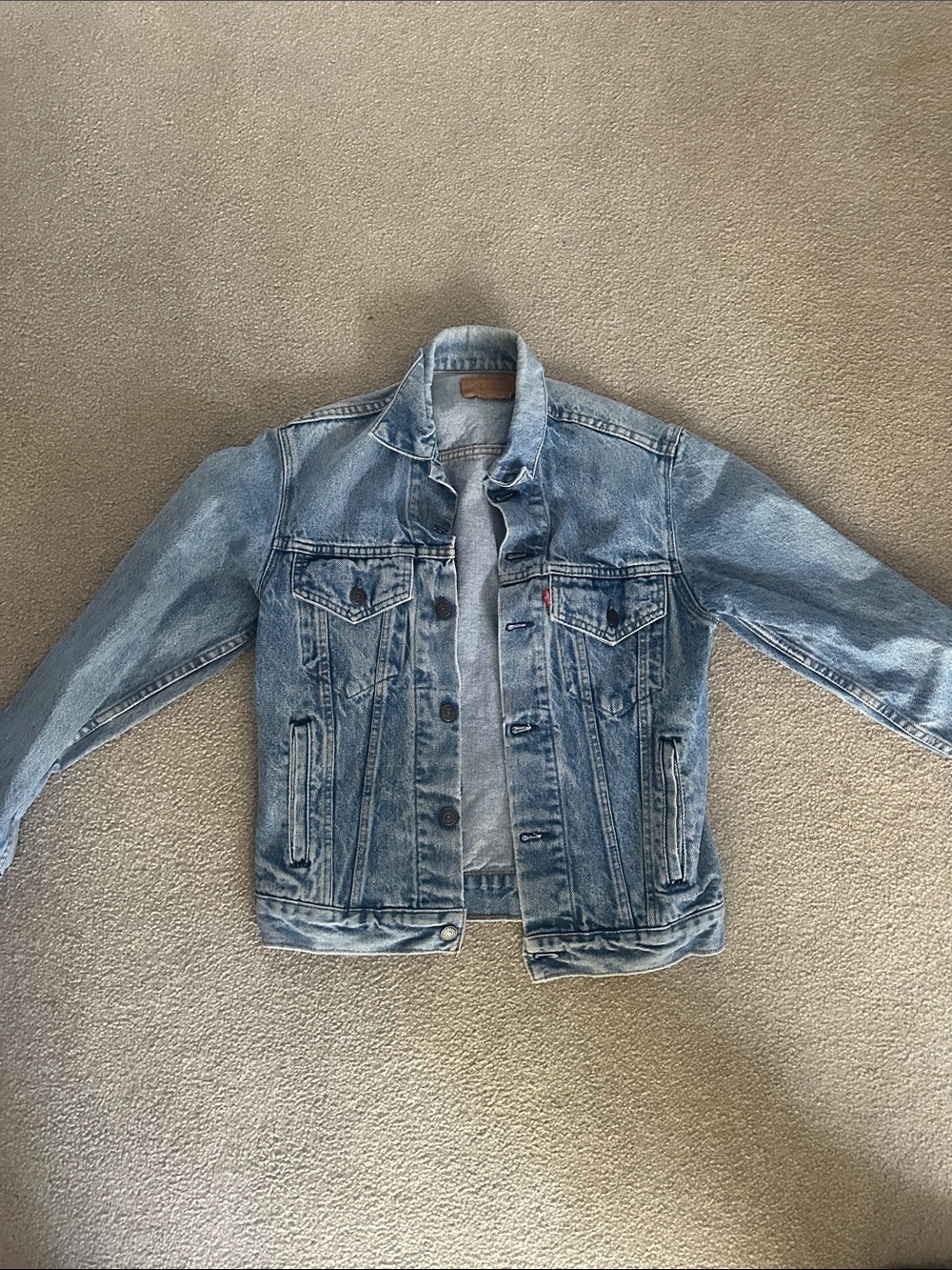 Vintage Levi’s Wash Denim Jacket - Classic Trucker Style